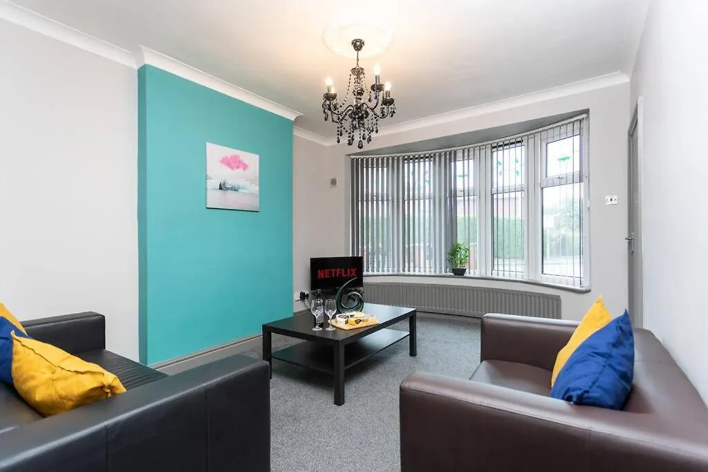 Stylish House - Close To City Centre - Free Parking, Super-Fast Wifi And Smart Tvs By Yoko Property Middlesbrough United Kingdom
